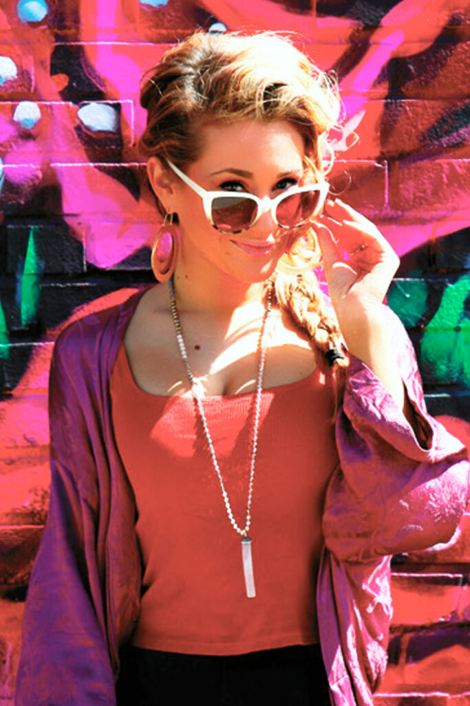 Julia Vallois-Greenberg